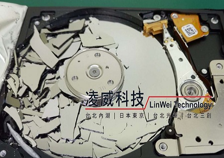 硬碟摔到 硬碟摔到